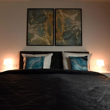 Inhomevision Neubau, Design, Balkon, Barrierefrei, Wlan Apartment Markgroningen